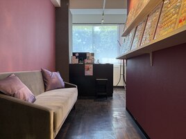 待合でお待ちいただけます♪