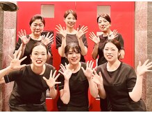 こんにちは！私たちがお出迎え致します。初めてエステに来る方も丁寧に説明します安心してご来店ください