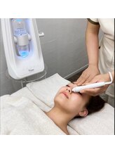 アブソリュート(absolute)/毛穴洗浄