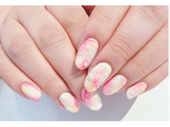 アトリエ ペーニクルス(Atelier Peniculus.)/フルーツネイル もも