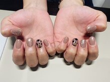 ホワイト(WHITE)/