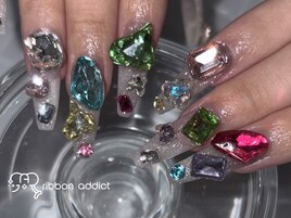 宝石ネイル