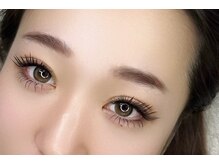 エムエム(mm)の雰囲気(すぐに取れない下まつげ)