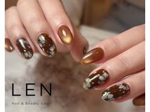 レン(LEN.)/ブラウン×フラワー