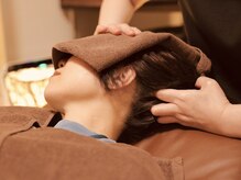 ヒトツキ(HITOTSUKI)の雰囲気（後頭部をほぐすと肩こりにも効果大◎）