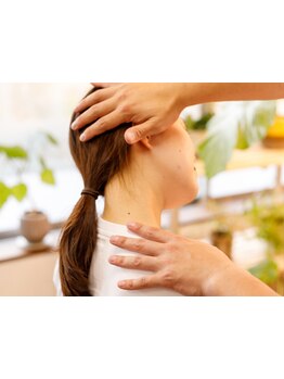 首・肩のつらさを改善したい