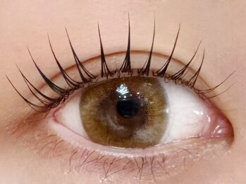 エムズ ネイル アンド アイ(M’s nail & eye)の写真/《まつげパーマで簡単に垢抜け》メイクだけでは難しいビューラーのカールも束感もプロの施術にお任せ！ 