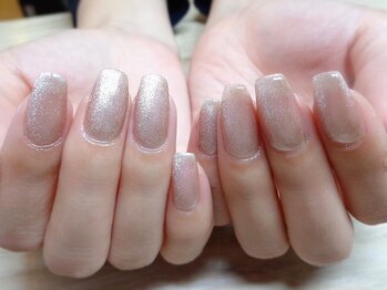 アミュリー ネイル アトリエ(Amury nail atelier)/メタリック マグネット トレンド