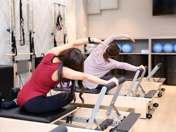 ソシテ 扶桑江南店(SOCITE...)/ピラティスレッスン風景