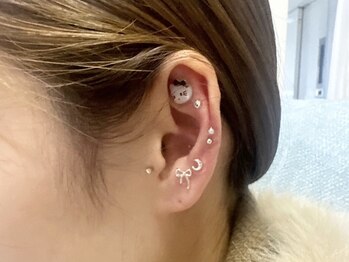 ホワイトニングサロン ホワイト(WHITE)/耳ツボジュエリー