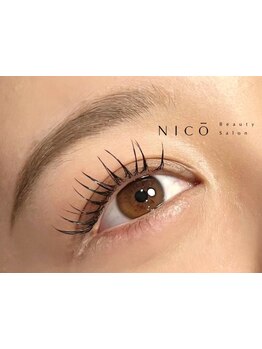 ボリュームのある目元にしたい