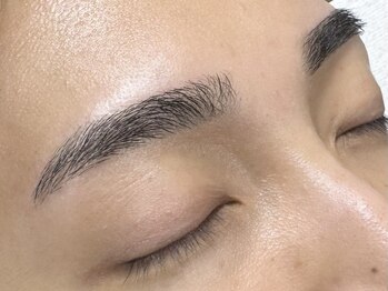 アールプラス 新宿(ar+)/眉毛ワックス　担当:Fukamachi