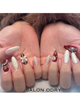 ４本アート★持ち込みOK