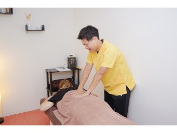 たかみや鍼灸接骨院/【整体】腰への施術