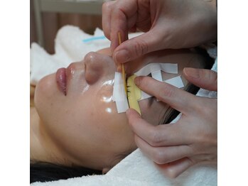 ソワレ 表参道(Soire)/美容液成分が配合されたパーマ液