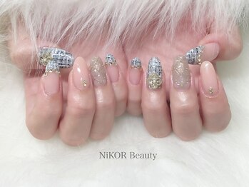 ニコルビューティー 高槻 南平台店(NiKOR beauty)/ラグジュアリーアート/8,000円～
