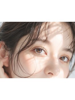 ナチュラル上品な目元にしたい