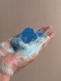 もあまる&nbsp;LUSHの石鹸を集めることにハマっています！かわいい青！