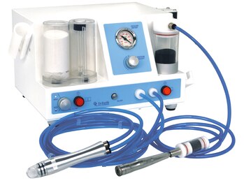 キレイとケンコウの応援サロン杉山/お顔の角質