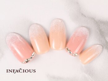 インフェイシャス 大丸福岡天神店/ピンク×ホワイトグラデ 