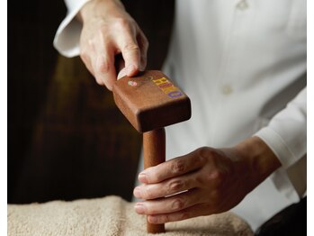 恵比寿ヒロ鍼灸整骨院/タイ伝統のトークセン