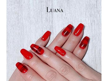 ルアナ(Luana)/チェックネイル/秋冬ネイル