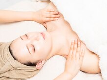 ムーム なんば店(moom)/極上デコルテマッサージ☆