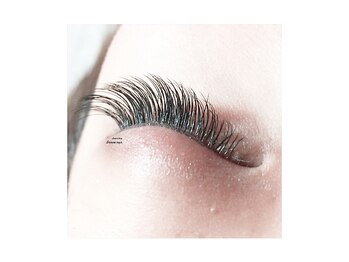 ラッシュアンドワックス ブレイブニューヨーク(Lash&Wax Brave nyc.)/ボリュームラッシュ