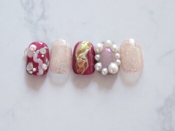 ディー ネイル アイラッシュ ヤバ(DEE nail×eyelash yaba)/G-24 120分アートフリー