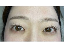 ジール ツーインワン ラッシュ(ZEAL 2in1 LASH)の雰囲気(鏡を何度でも見たくなるようなお目元へ♪)