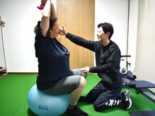 ブルーローズ(BLUE ROSE)/お話し好きな方にも！