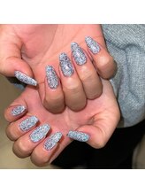 ナナネイル(NaNa Nail)/