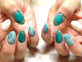☆エメラルドのマーブルネイル☆