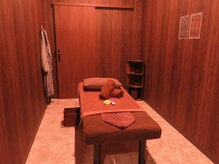 オイルスパ(OILSPA)/施術ベッド1