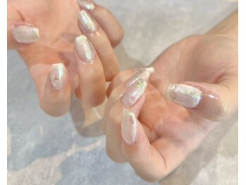 ネイルスタンド(NAIL STAND)/