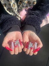 アヤネイルズ アンド アイラッシュ 綱島店(AYA NAILZ.&Eyelash)/art by Rinja