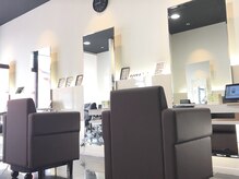 アリュール アンド エテルノ 小山店(Allure & ETERNO)の雰囲気（ヘア同時施術可能☆時間を有効活用出来ます♪(ネイル)）