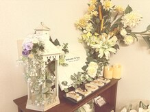 フローヴ(flove)の雰囲気（シェービングエステ、LEDマツエク、リラク　複合型理美容サロン）