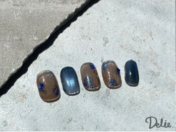 デリエ(Delie)/HAND BASIC