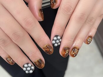 リラス 立川(Lilas)/--【持ち込み】秋ネイル --