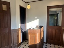 お店移転しました♪学芸大学駅から徒歩1分☆