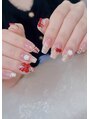 ヴァンネイル みなとみらい馬車道(VINGT NAIL) 赤でまとめたガーリーネイル♪イベントや推し活ネイルにも!