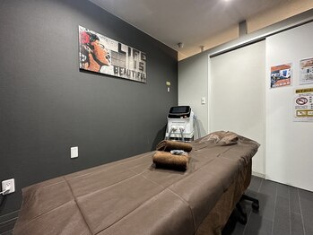 モア ビューティー トウキョウ(MORE BEAUTY TOKYO)/男性専用個室あり☆シックで◎