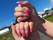 ブランシュネイル(BlancheNail)/濃いめのチークでぽぽぽのぽ