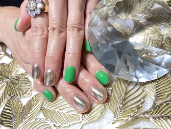 ワンカラー＋ミラーネイル