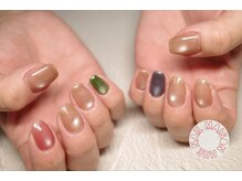 ネイルメゾンヒュー(NAIL MAISON HUE)の雰囲気（人気のマグネットネイル♪30色以上のカラーを取り揃えてます(^^)）