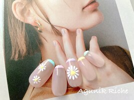 【マーガレットネイル】