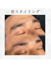 ボゴス(BOGOSS)/眉ワックススタイリング