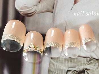 ハウスアンドアイラッシュ ネイル(House&eyelash nail)/逆フレンチ・ビジュー