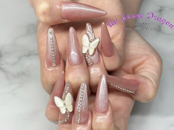 アン ジョーヌドラゴ/【ロングネイル】蝶々ネイル